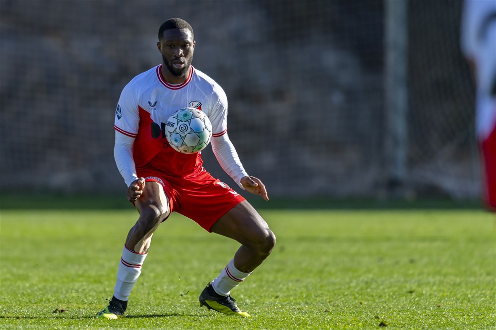 FC Utrecht werkt aan komst rechtsback, Montpellier trekt aan Sagnan