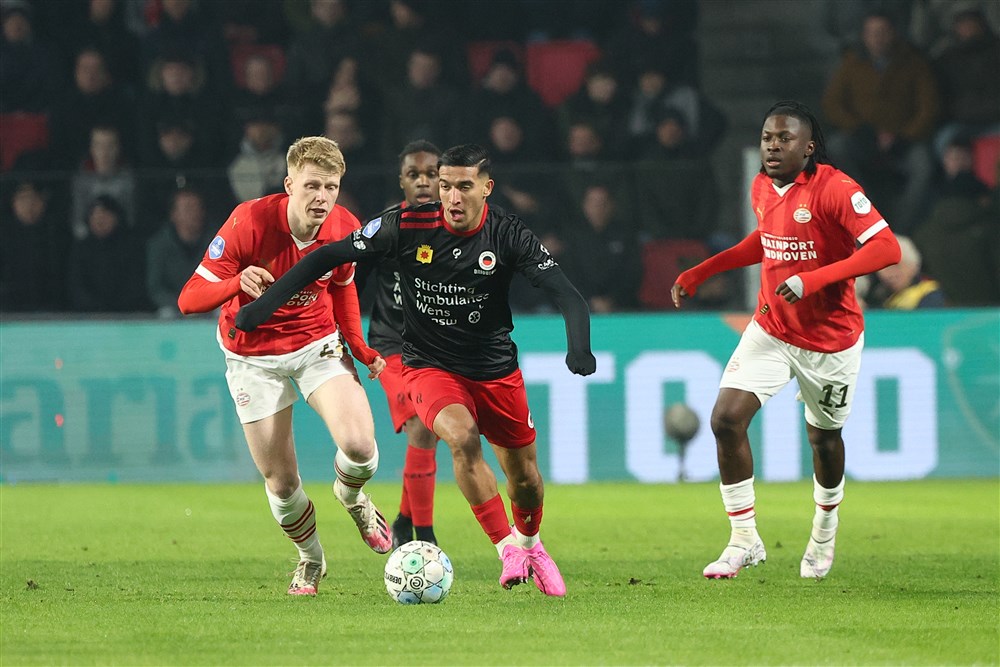 PSV meldt zich bij Excelsior voor Driouech