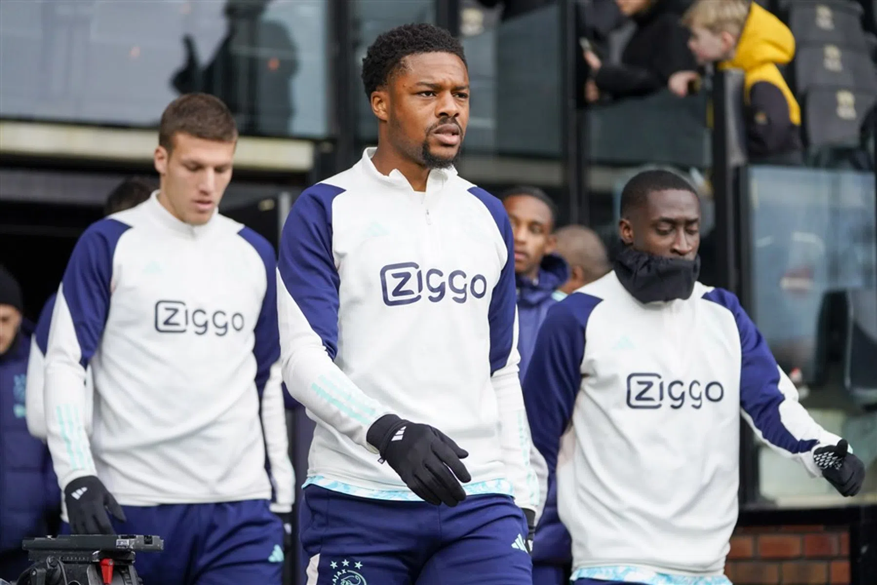 Spannende dagen voor Ajax-spits Akpom