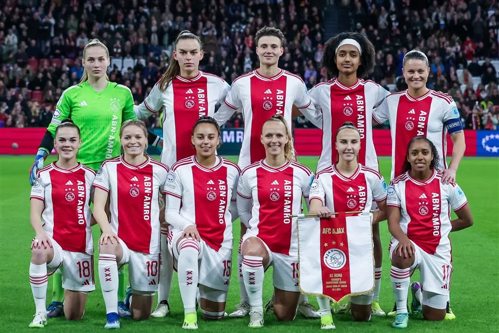 Waarom de Europese opmars van Ajax behalve historisch ook een stunt is