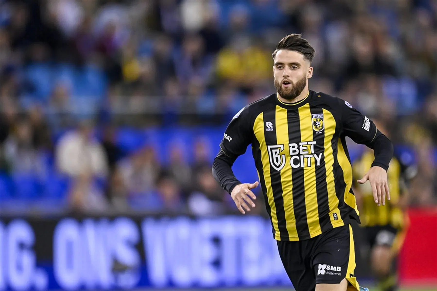 Vitesse maakt met vertrek Hamulic ruimte voor AZ-huurling Meerdink