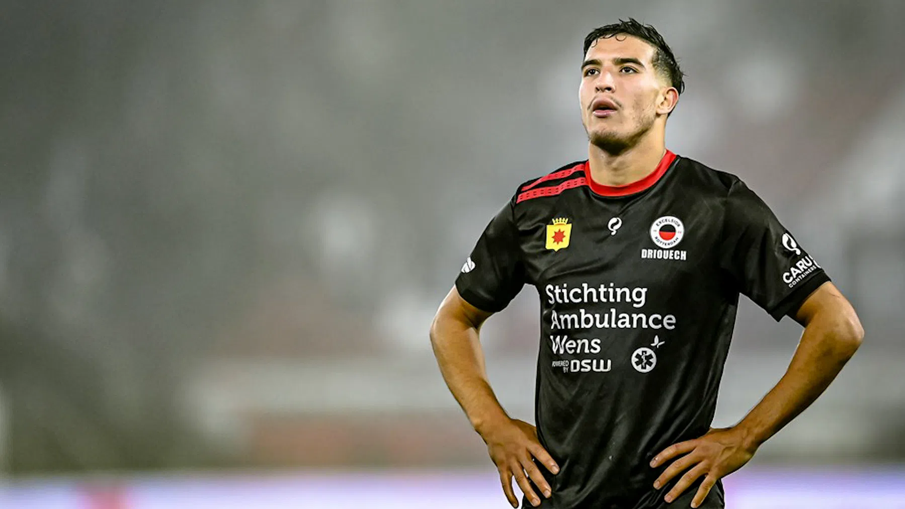 'Driouech wordt helemaal gek vandaag, nu Feyenoord en PSV hebben aangeklopt'
