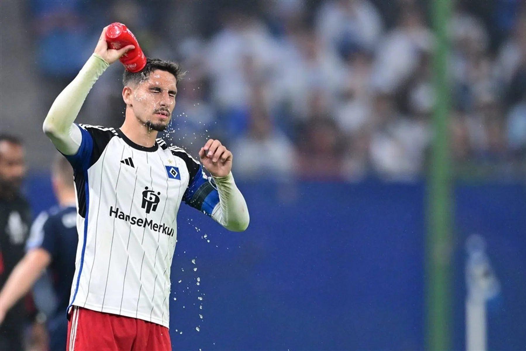 Nederlandse combinatie helpt HSV naar promotieplek in 'tennisballen-pot'