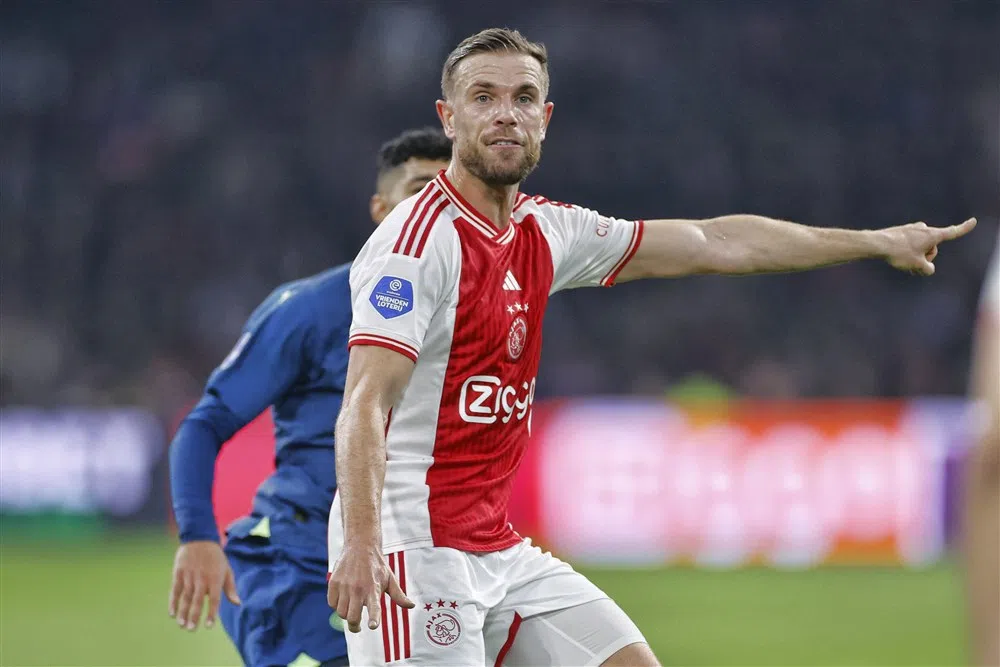 Van Hanegem ziet Ajax met Henderson voorbeeld Feyenoord volgen