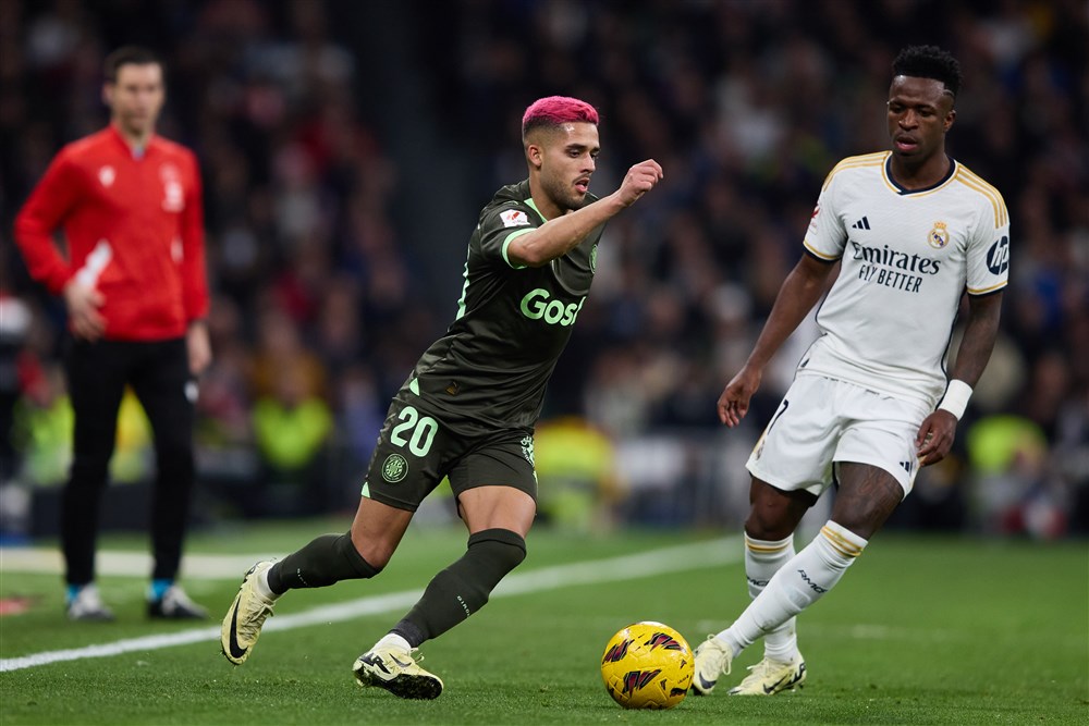 Tranen in Bernabéu: onhoudbare Vinícius troost zijn huilende bewaker