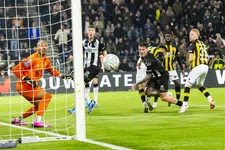 Thumbnail for article: Heracles duwt tiental Vitesse na comeback vaster in het drijfzand