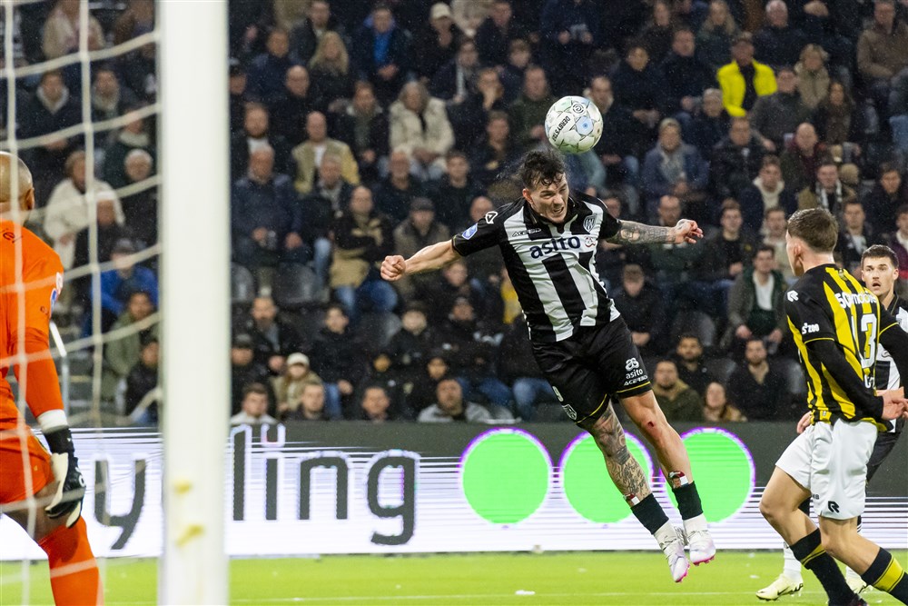 Hornkamp verbaast zich: 'Nijhuis zei: ik geef je het adres van Makkelie'