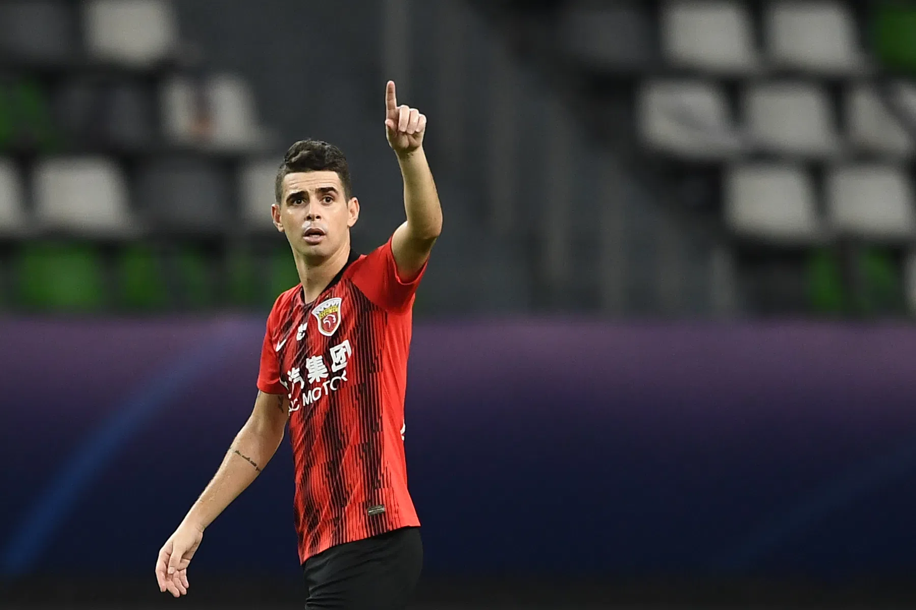 Bijna 200 miljoen euro rijker gaat Oscar vertrekken uit China