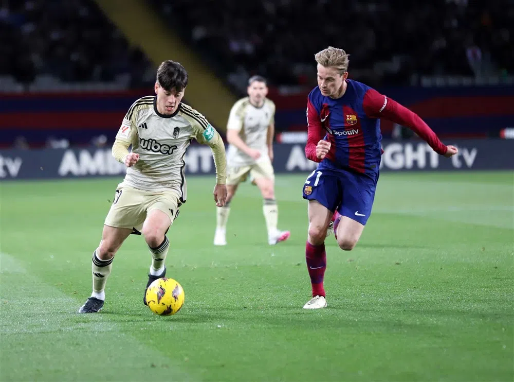 Barça in de problemen: 'De enige manier is een speler als De Jong te verkopen'