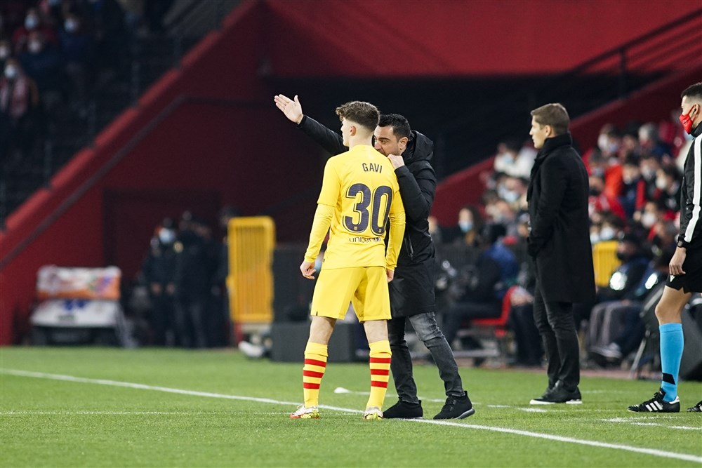 Xavi vindt Gavi-gerucht maar niets: 'Hij moet hier aanvoerder worden'