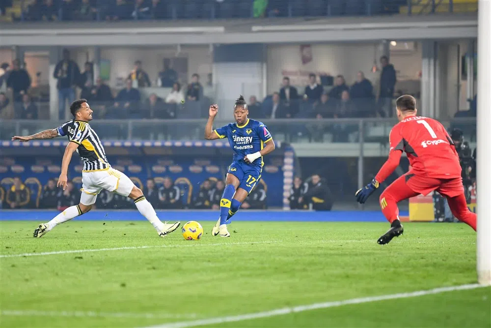 Juventus verslikt zich in Hellas Verona na eerste treffer Noslin 