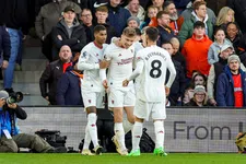 Thumbnail for article: De ketchupflestheorie: Højlund is los en breekt Premier League-record