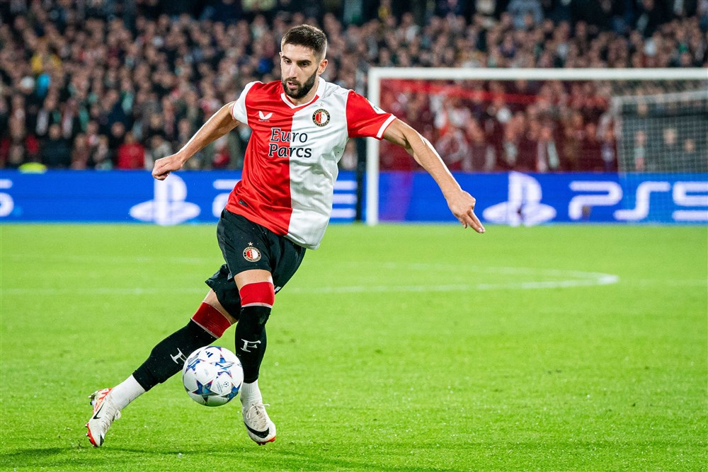 Slot legt uit waarom Ivanusec speelt en wijst naar Haaland in casus Giménez