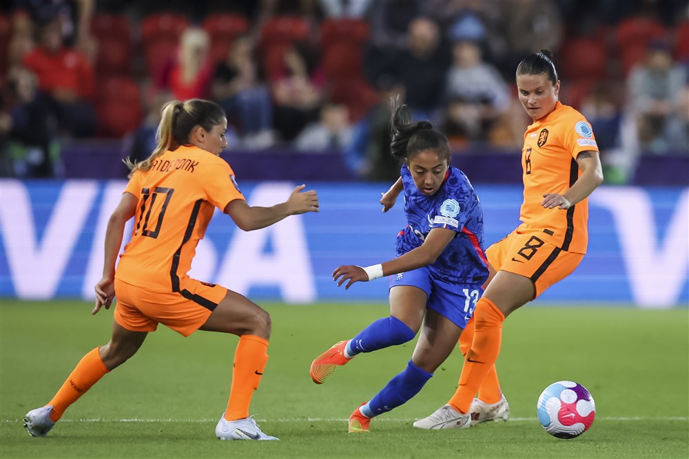 KNVB miljoenen rijker na deelname aan Nations League en EK voor vrouwen