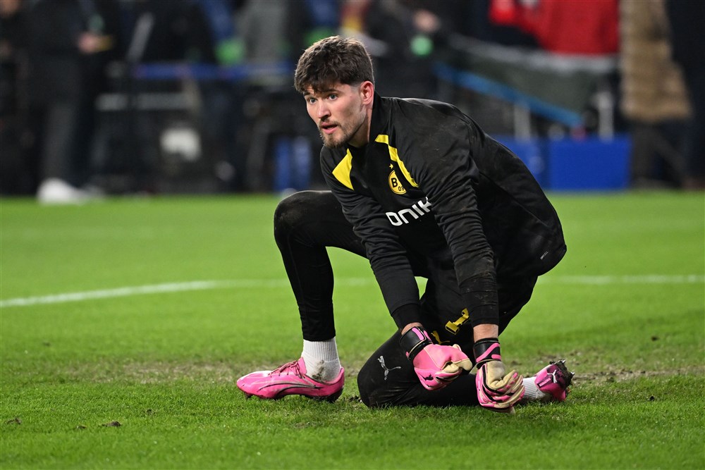 Eerste keeper Dortmund haakt in warming-up af voor clash met PSV