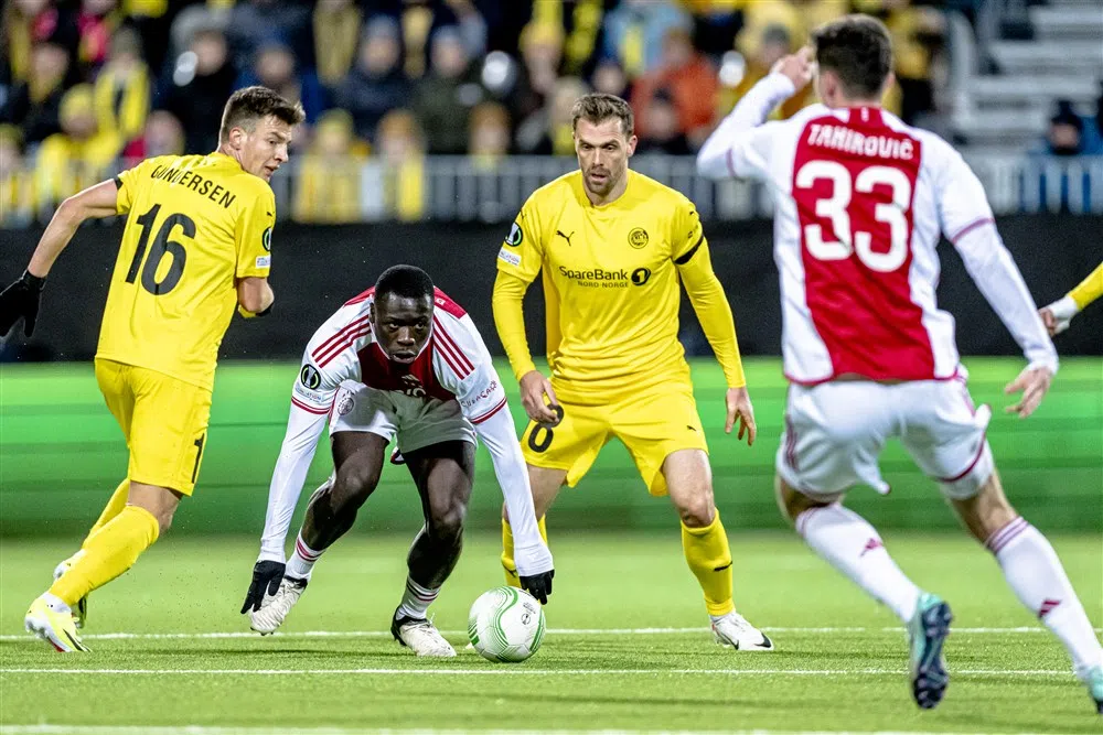 Van 't Schip moest Brobbey wisselen vanwege kunstgras in Noorwegen