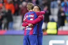 Thumbnail for article: Frenkie de Jong staat na 'verrassing' in fraai rijtje met Overmars en Messi