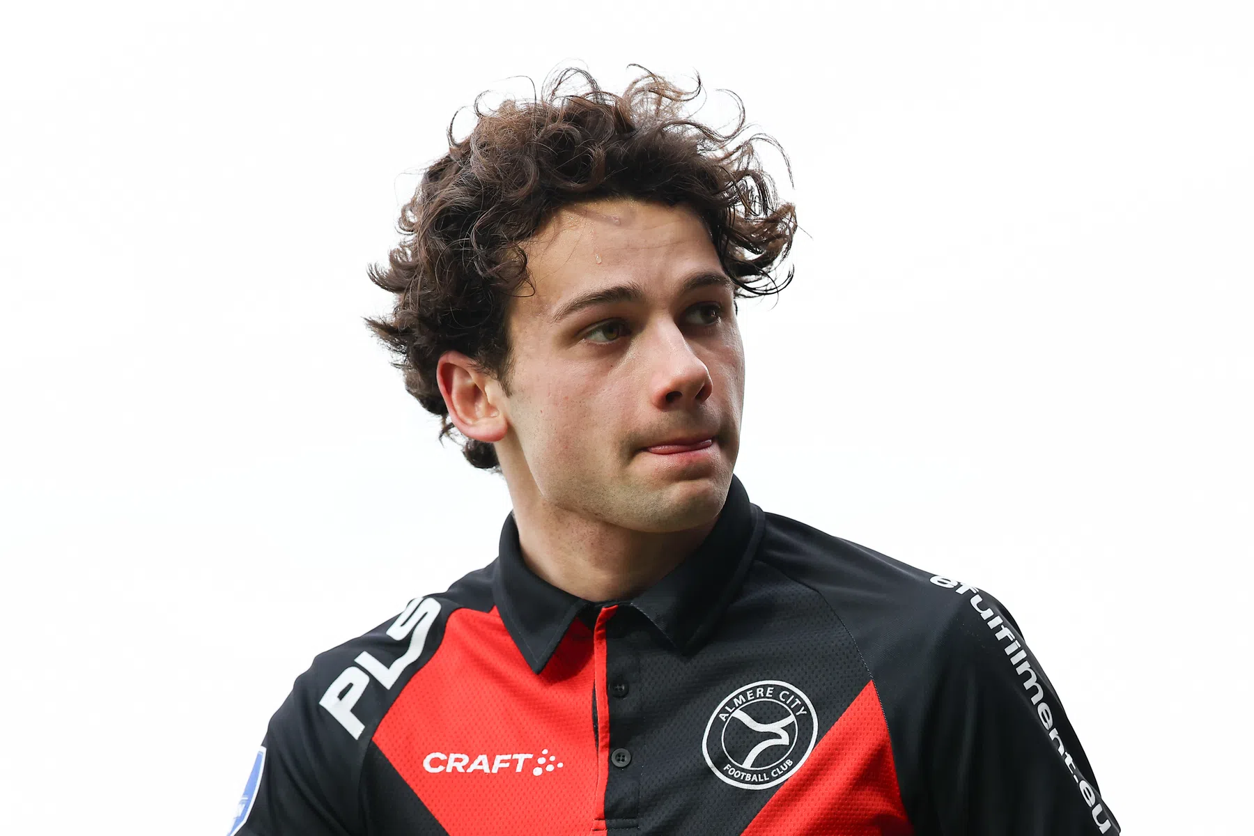 Hoofdrolspeler Almere City erkent: 'Was de bedoeling om aan te nemen'