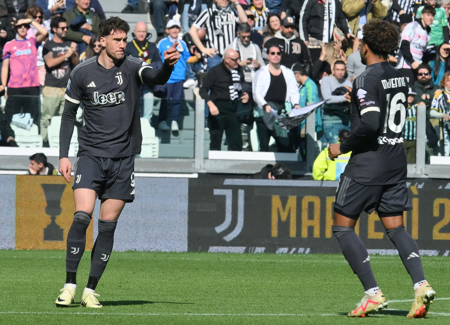 Winnende Juventus-goal in extremis betekent fraaie mijlpaal voor Allegri