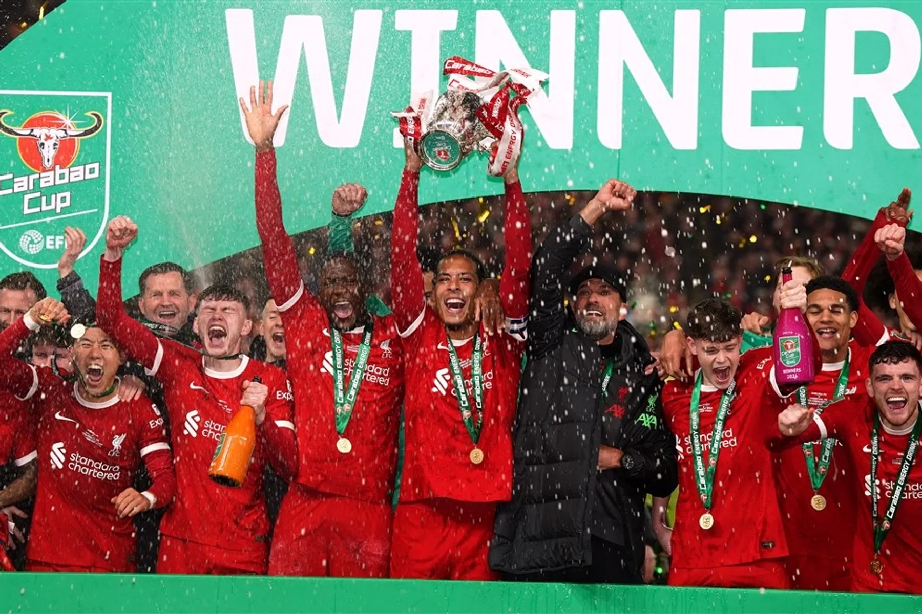 Bejubelde Van Dijk verklaart waarom hij zo ontzettend trots is op Liverpool