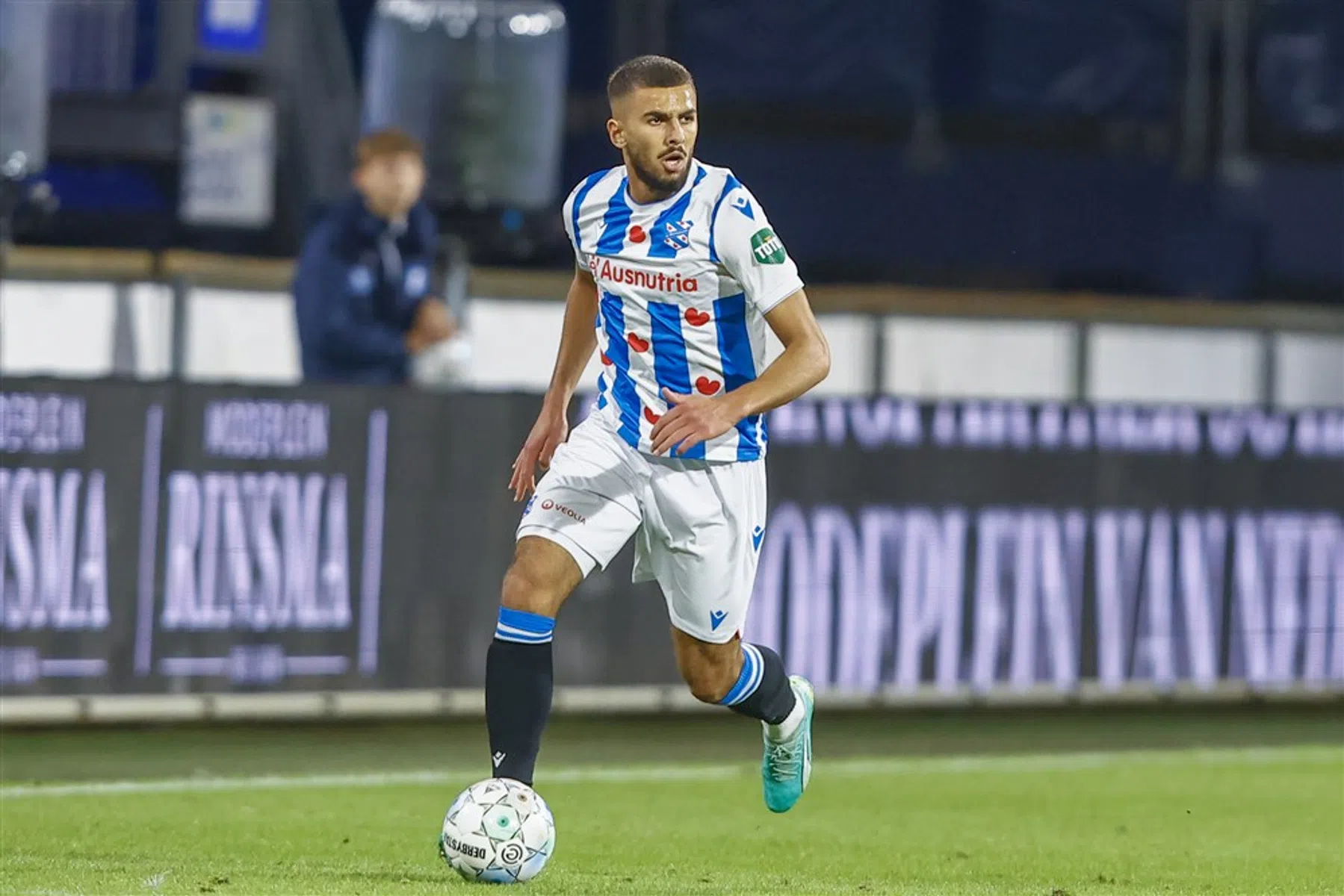 De kersverse rechtsbuiten van Heerenveen is geen Cristiano Ronaldo