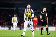 Thumbnail for article: Fenerbahçe moet Turkse bekerdroom opbergen na ruime nederlaag