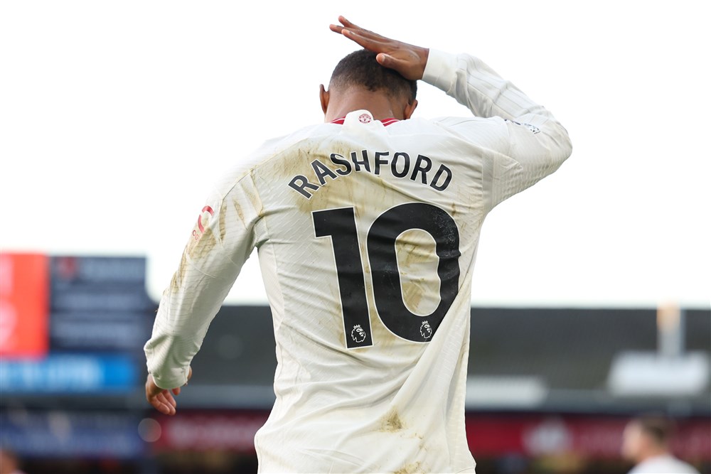 Rashford uitgesproken: 'De media behandelen mij anders dan andere spelers'