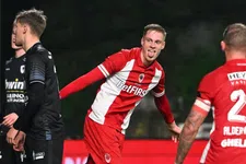 Thumbnail for article: Van Bommel en Antwerp halen tweede bekerfinale op rij