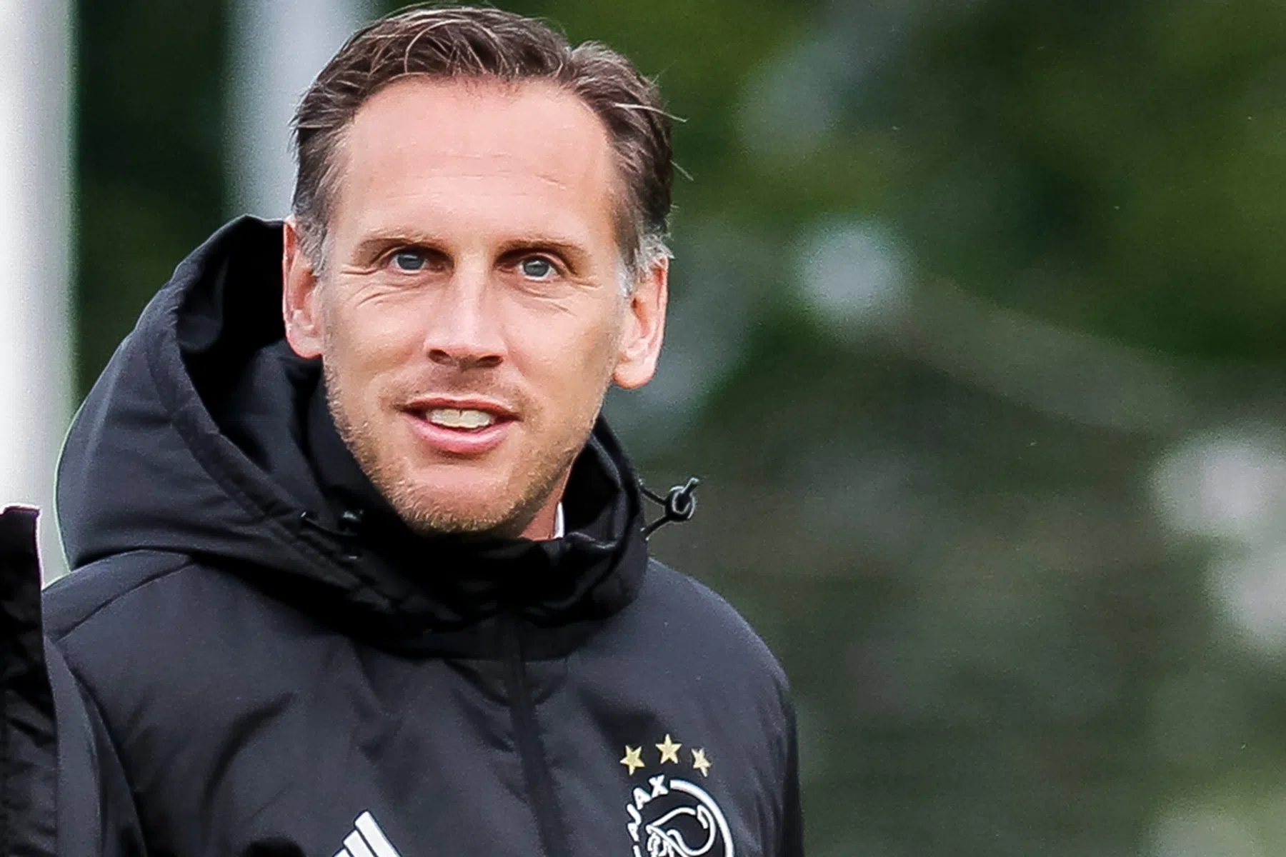 Ajax legt Feyenoord eenvoudig over de knie in mini-Klassieker