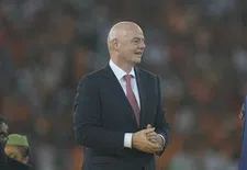 Thumbnail for article: Infantino is duidelijk: 'De blauwe kaart krijgt een rode kaart'