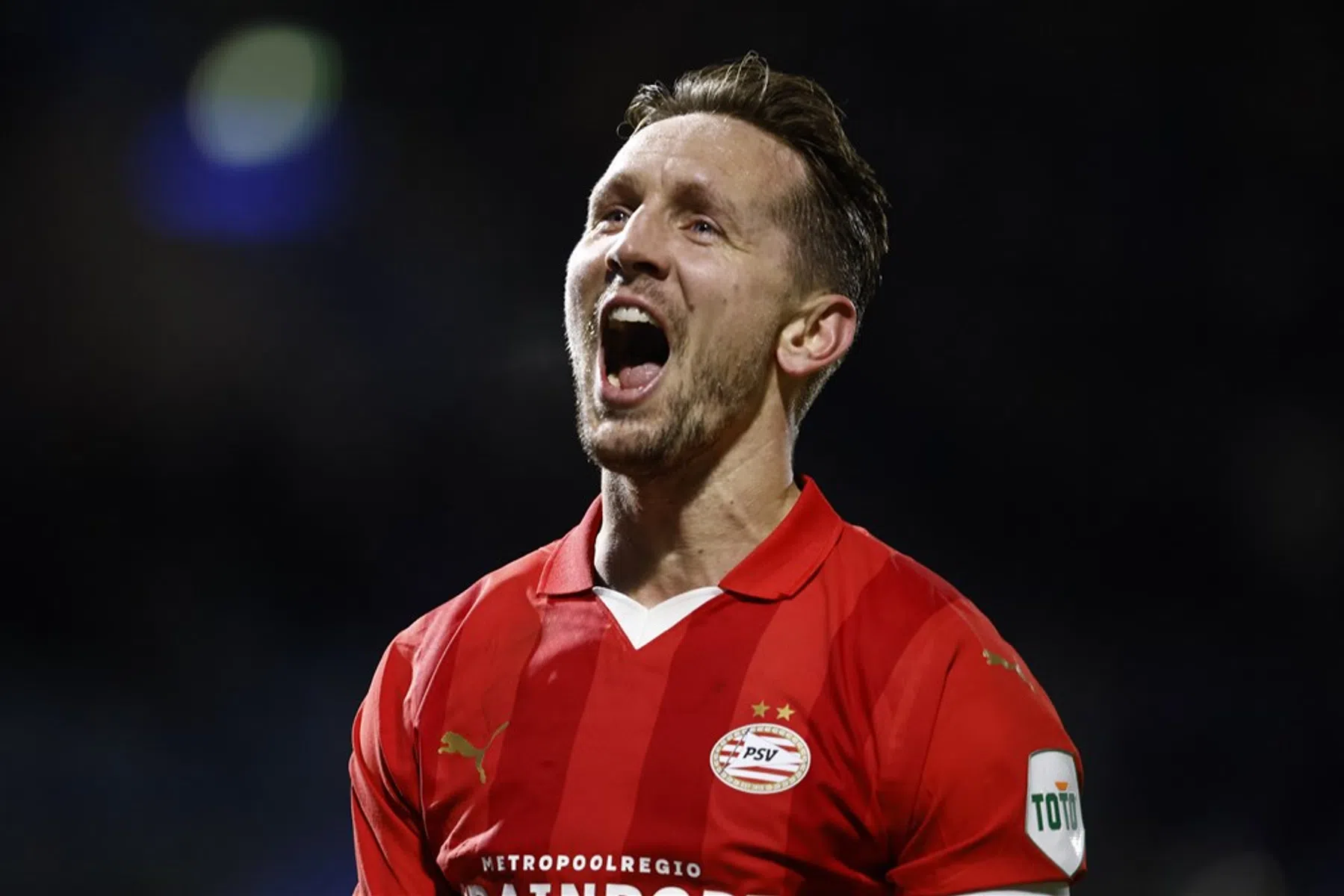 Luuk de Jong aast op recordgoal tegen 'angstgegner' Feyenoord