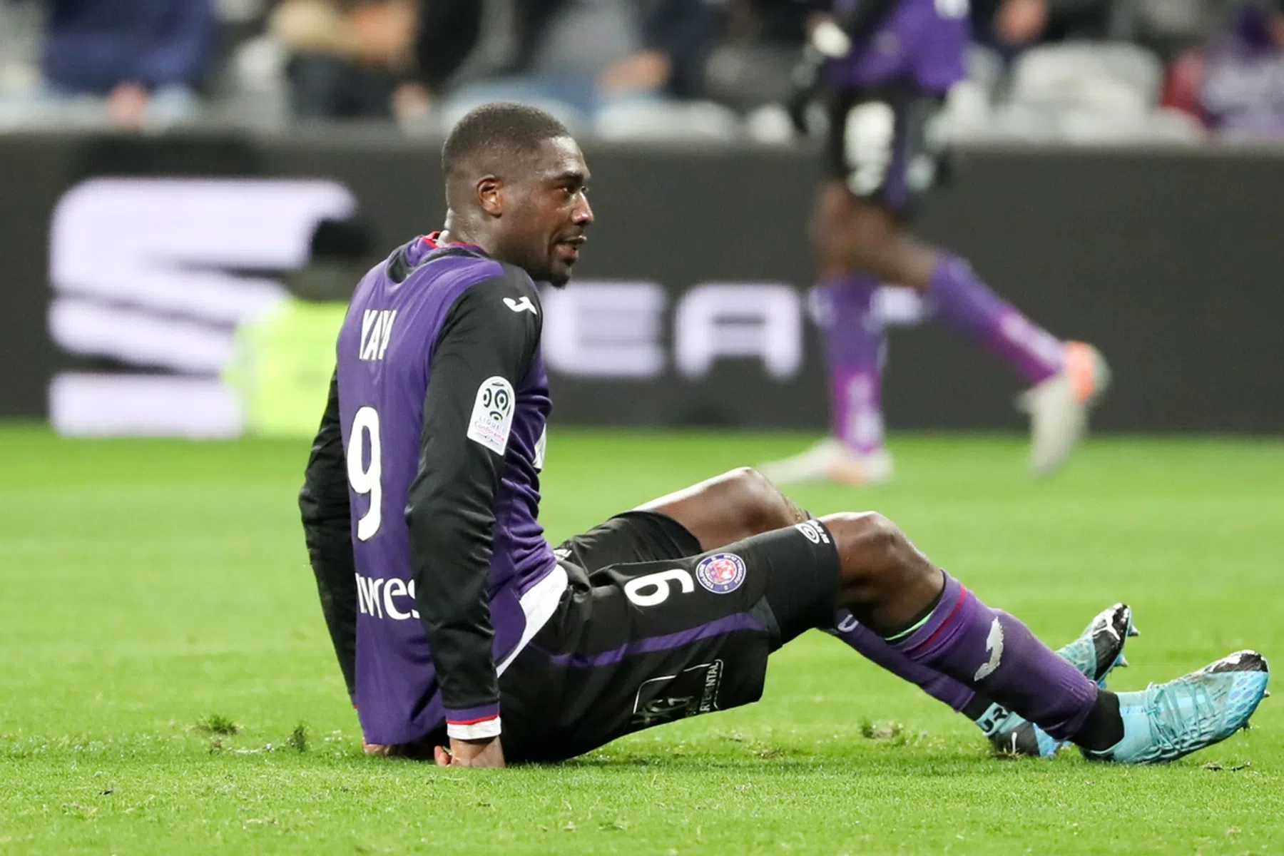 Ex-Ajacied Sanogo tekent bij negende club in carrière