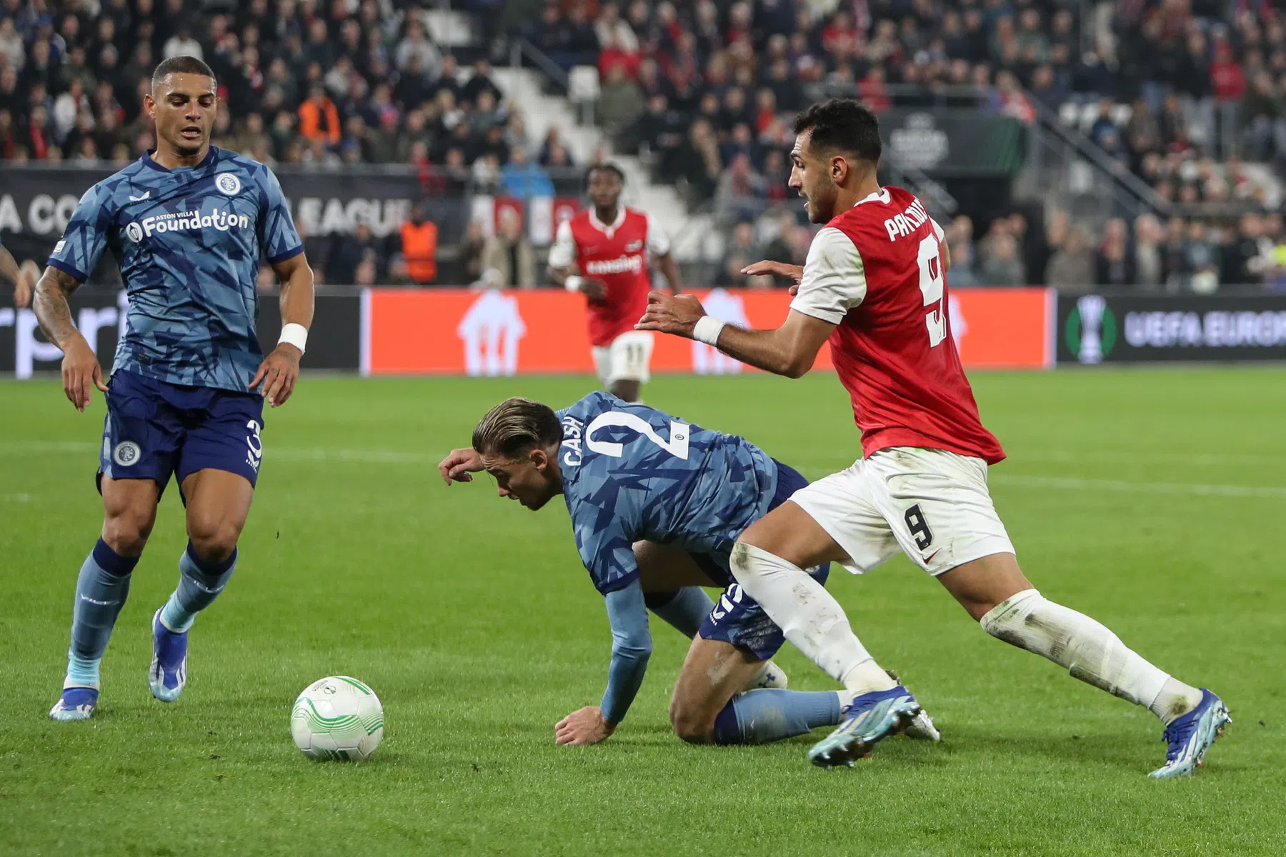 Nederlandse wetgeving noopt Aston Villa tot wijziging van shirtsponsor