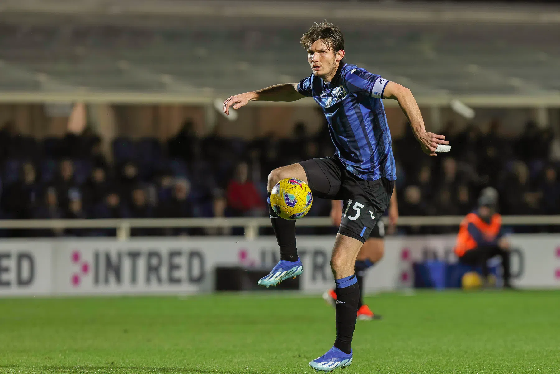 Nederlanders van Atalanta spelen gelijk in Lissabon tijdens vervroegd duel