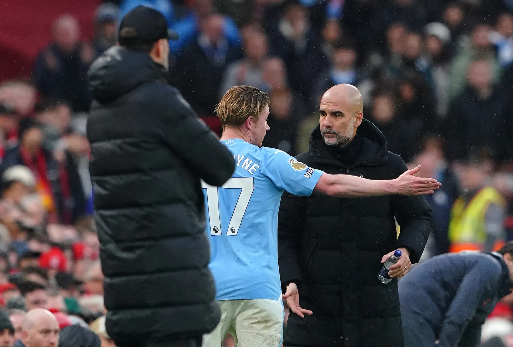 Guardiola blij met boze reactie De Bruyne: 'Dat mag hij bewijzen'