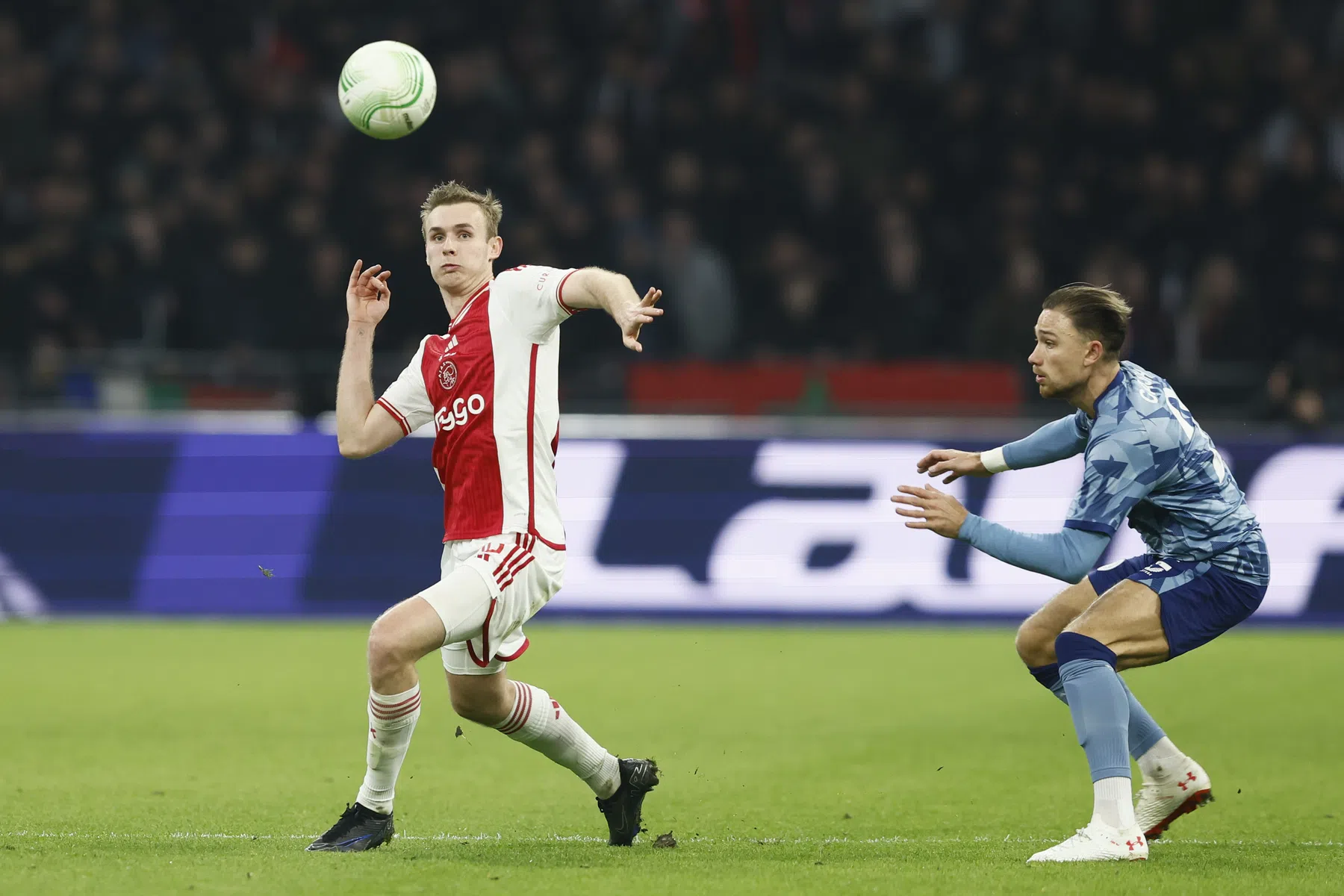 'Ajax is nog steeds de perfecte club voor Sivert'