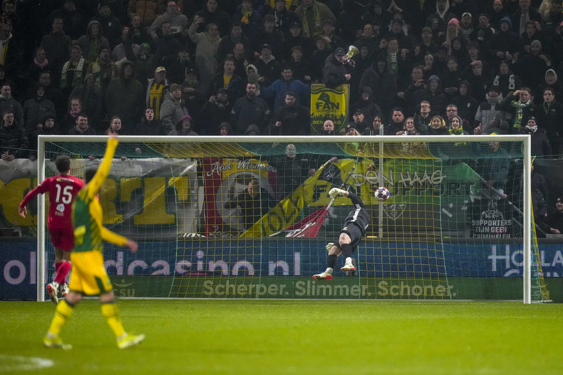 ADO heeft aan pareltje niet genoeg in KKD-topper, Groningen toont veerkracht