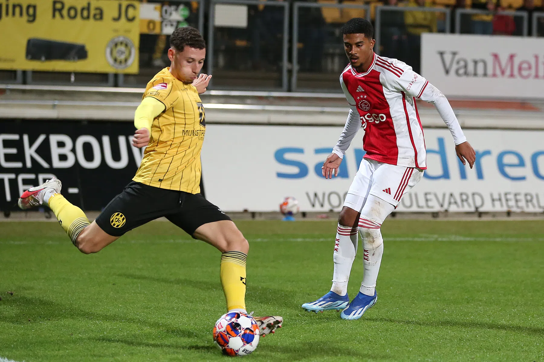 Roda-smaakmaker moet duizenden kilometers maken voor interlanddebuut