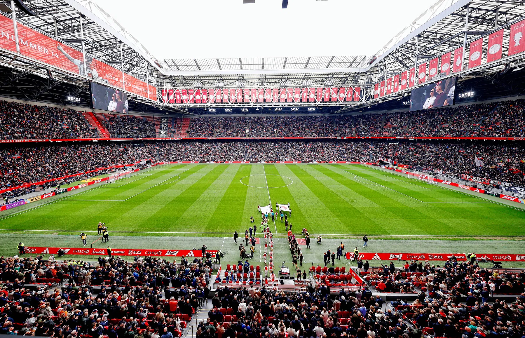 VI Stadiontest: Johan Cruijff Arena, stadion met internationale allure 