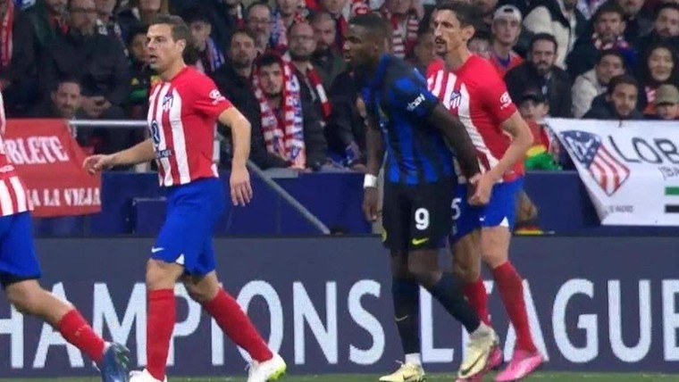 Savic en Thuram kunnen al snel lachen om knijpvergrijp