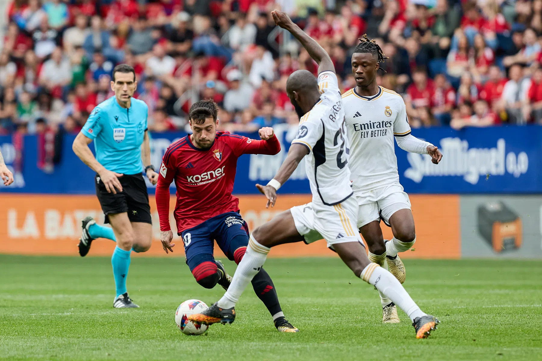Spaanse bond steunt door Real Madrid aangeklaagde arbiter