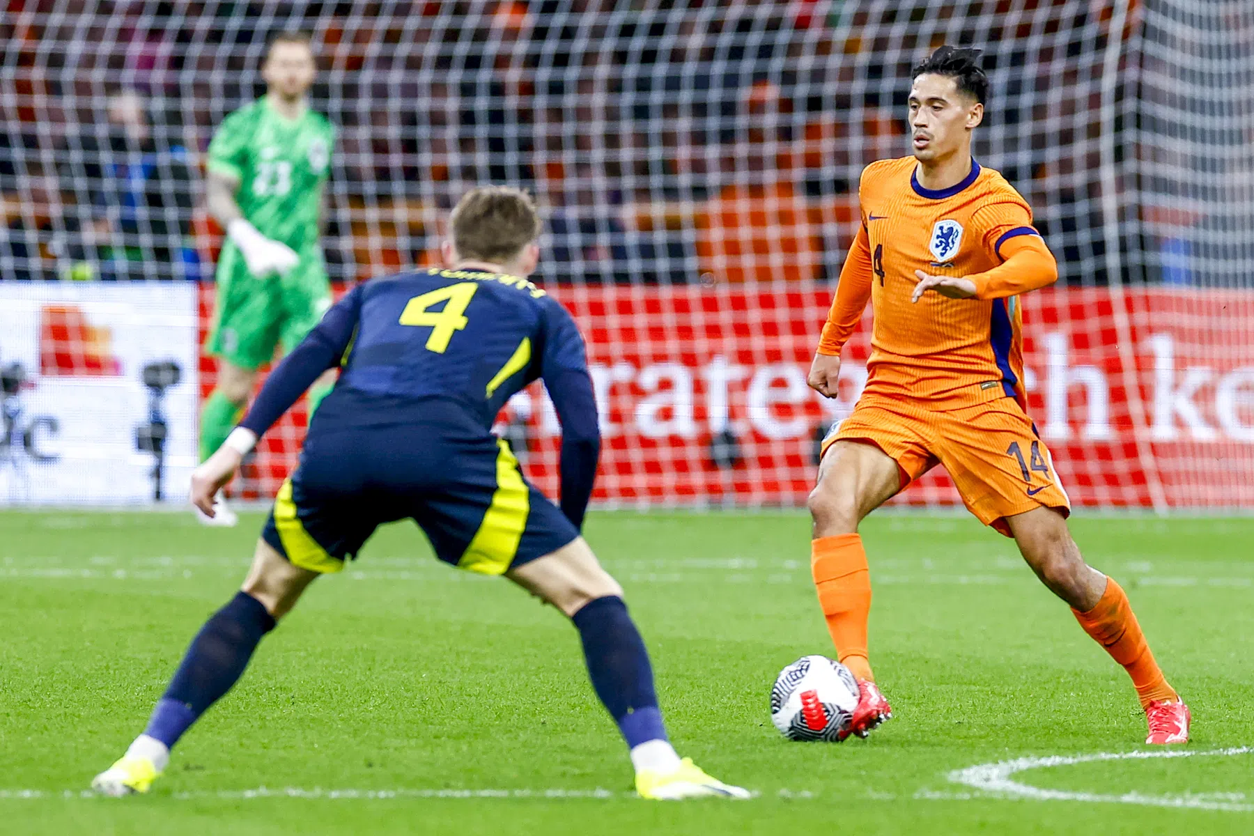 Reijnders maakt eerste Oranje-goal: een knal om nooit te vergeten