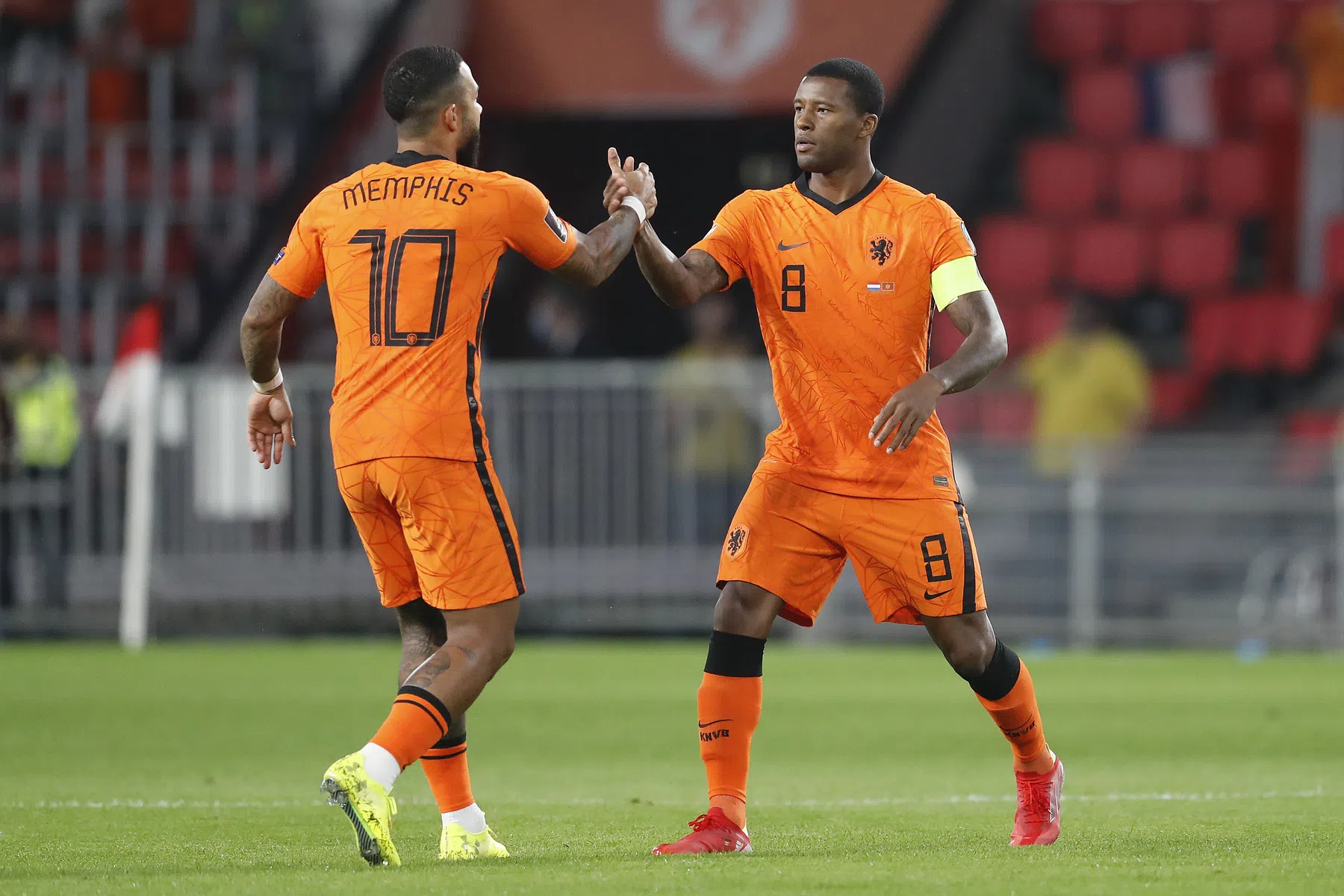Pas sinds Koeman is het duo Memphis-Wijnaldum een 'koningskoppel' geworden