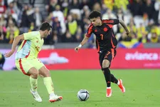 Thumbnail for article: Debuut toptalent Cubarsi lichtpunt op pijnlijke avond Spanje