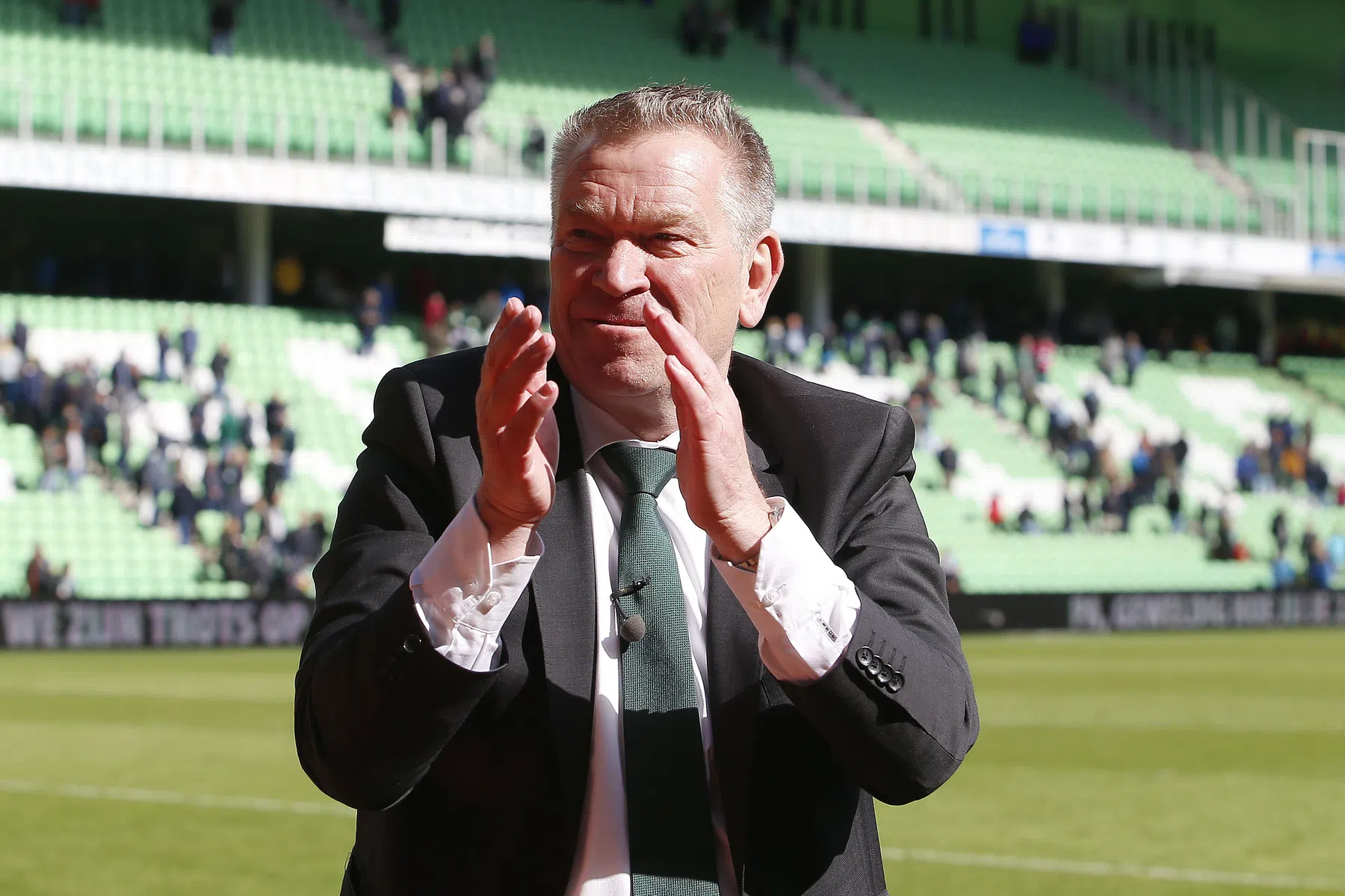 Nijland wil voorzitter KNVB worden: 'Ik stel me graag kandidaat'