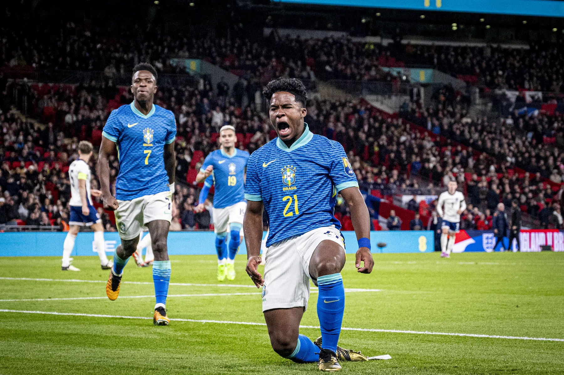 Endrick (17) reageert op zijn historische doelpunt op Wembley