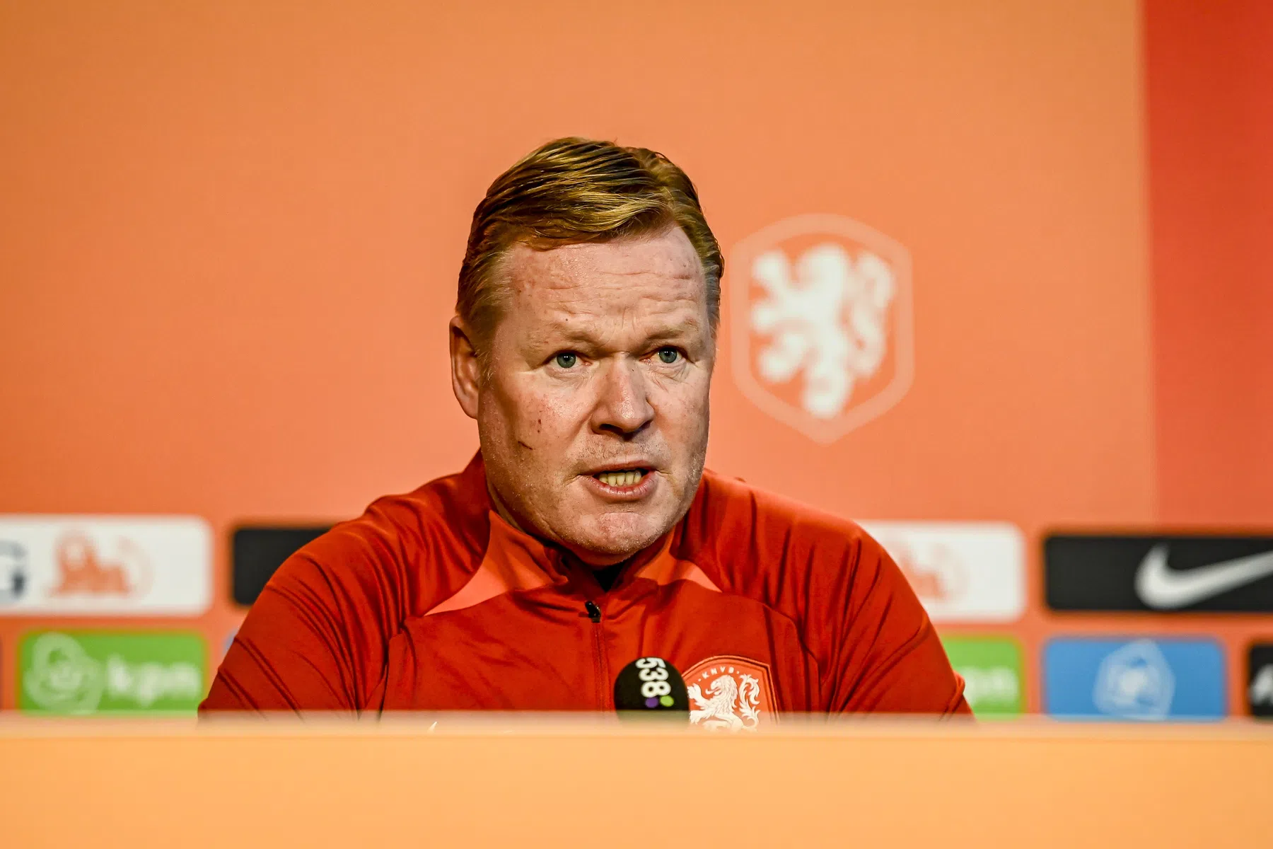 Koeman vindt dat hij meer mag verwachten van Xavi Simons