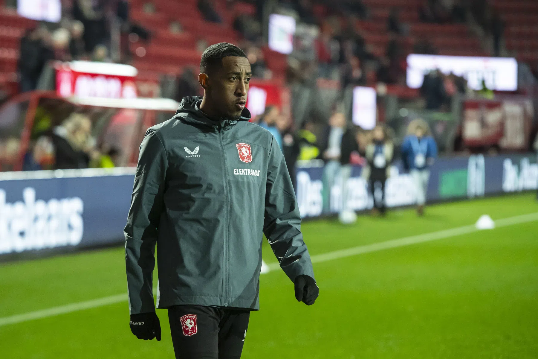 FC Twente over vertrek Brenet: 'We hebben niet naar het sportieve gekeken'