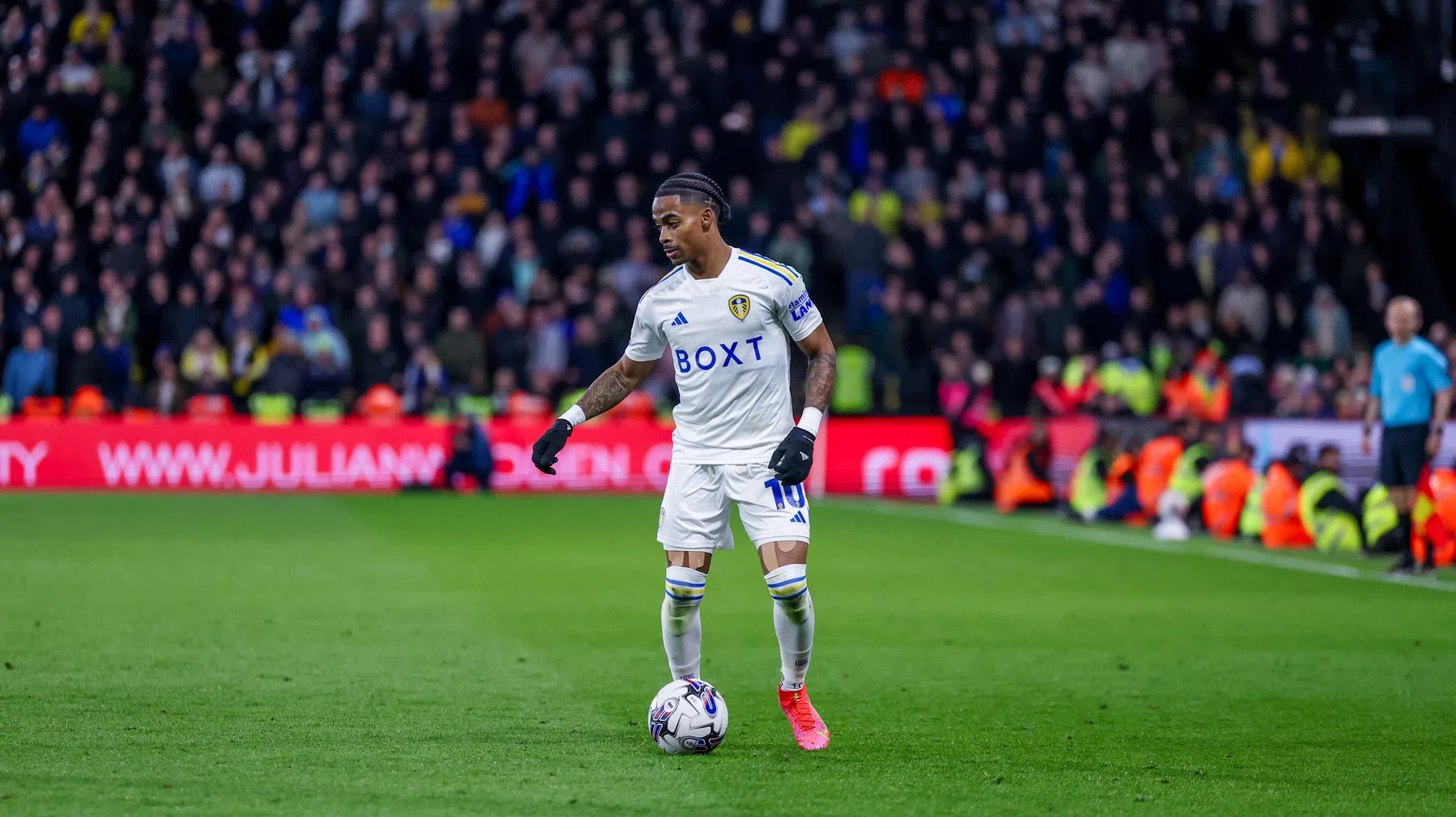 Benutte penalty Summerville brengt Leeds dichterbij de megajackpot 