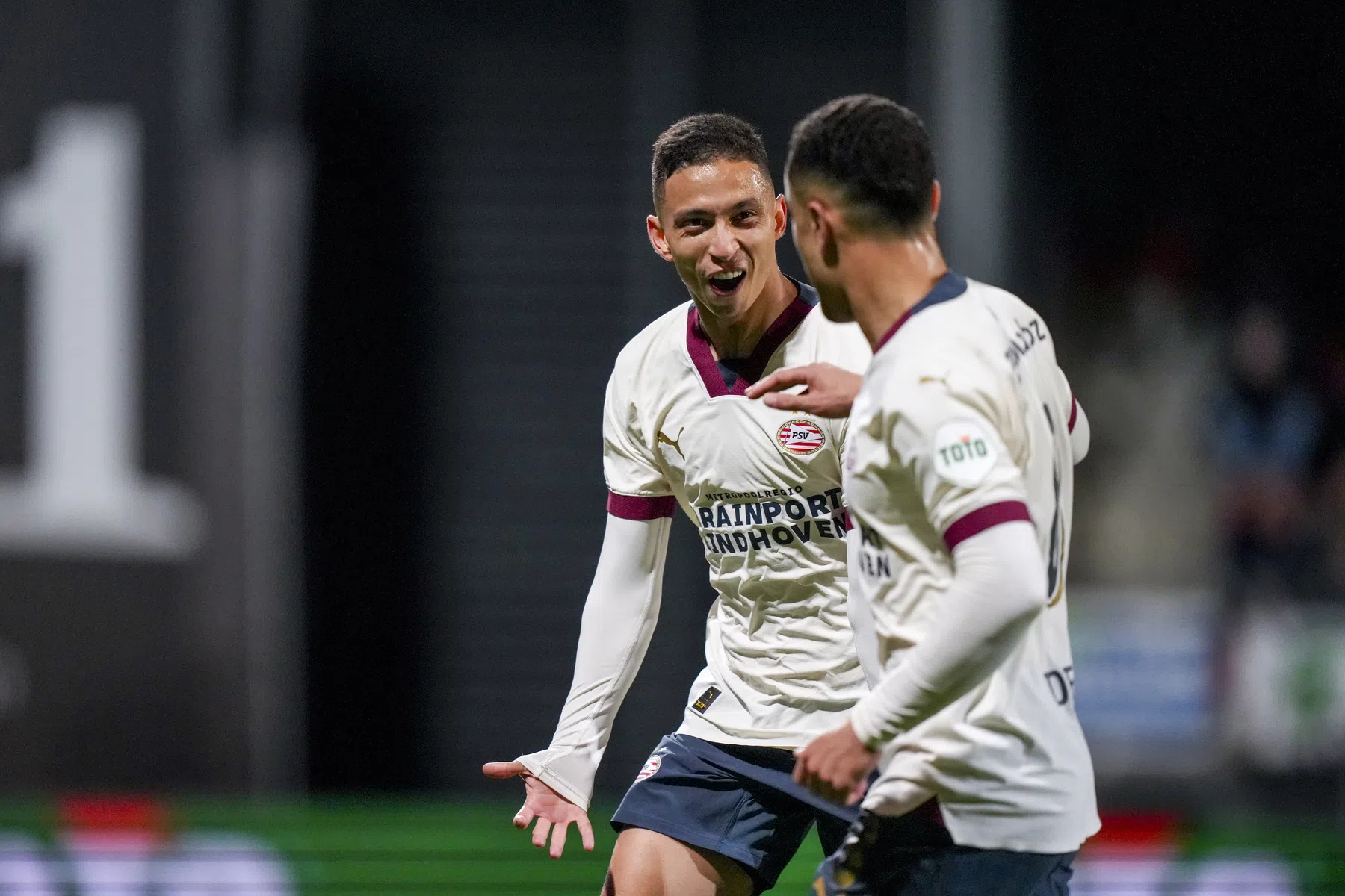 PSV speelt na rust zorgen van zich af in Kralingen
